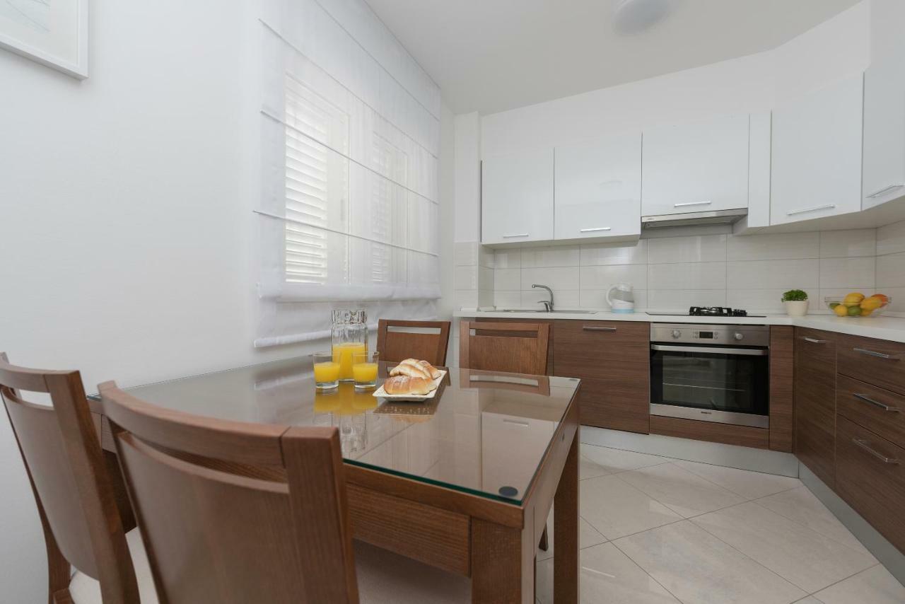 Ivona Apartment Makarska