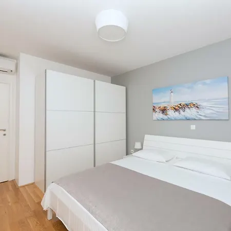 Apartman Ivona Makarska Exterior photo